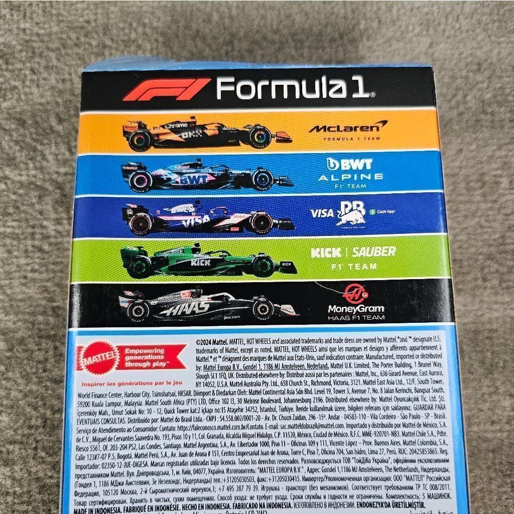 Hotwheels Formula 1 Pacl - Picture 2 of 2